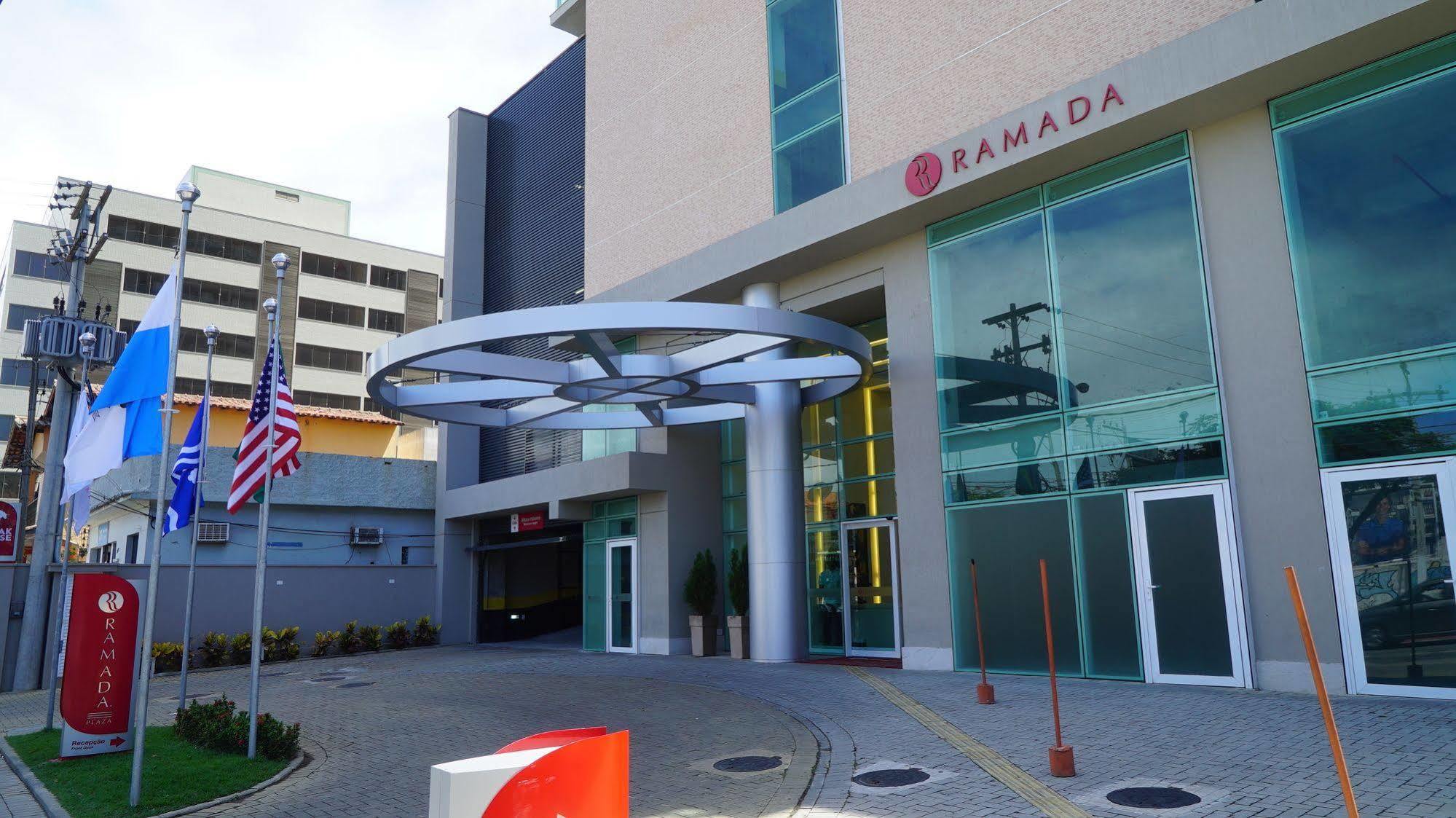 Ramada By Wyndham Macae Hotel & Suites Екстер'єр фото