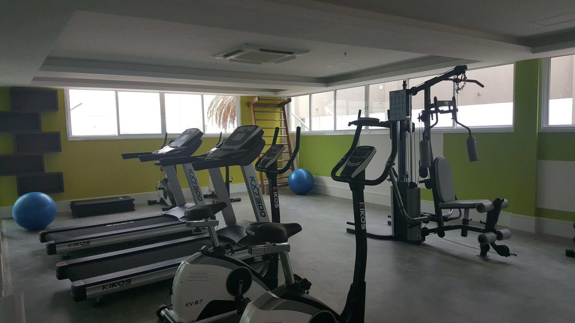 Ramada By Wyndham Macae Hotel & Suites Екстер'єр фото